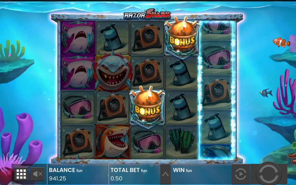 Shark Bonus med Mystery Stacks på rullarna 2 och 4
